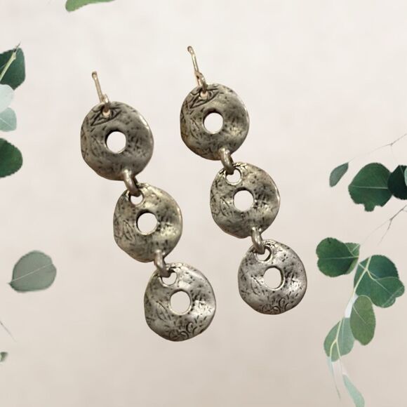 SILVER triple‎ thin Discs 2” drop earrings Unbranded boho vibe - Picture 1 of 4
